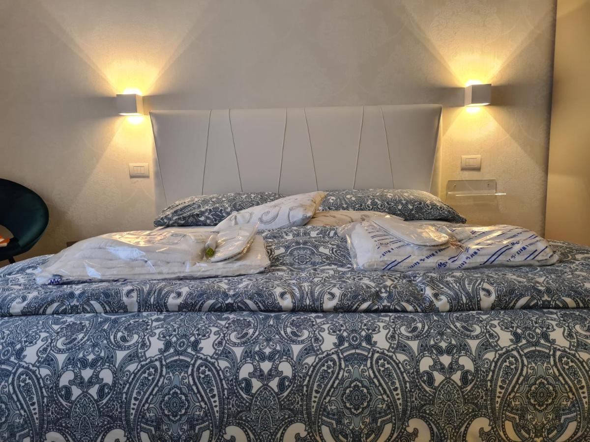ピアチェンツァ Residenza Venturini 2.0アパートホテル エクステリア 写真